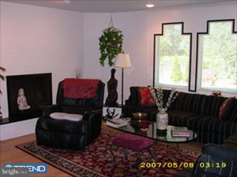 487 Pinewood Road Philadelphia, PA 19116 - Photo 6 of 6 Gallery Image 6