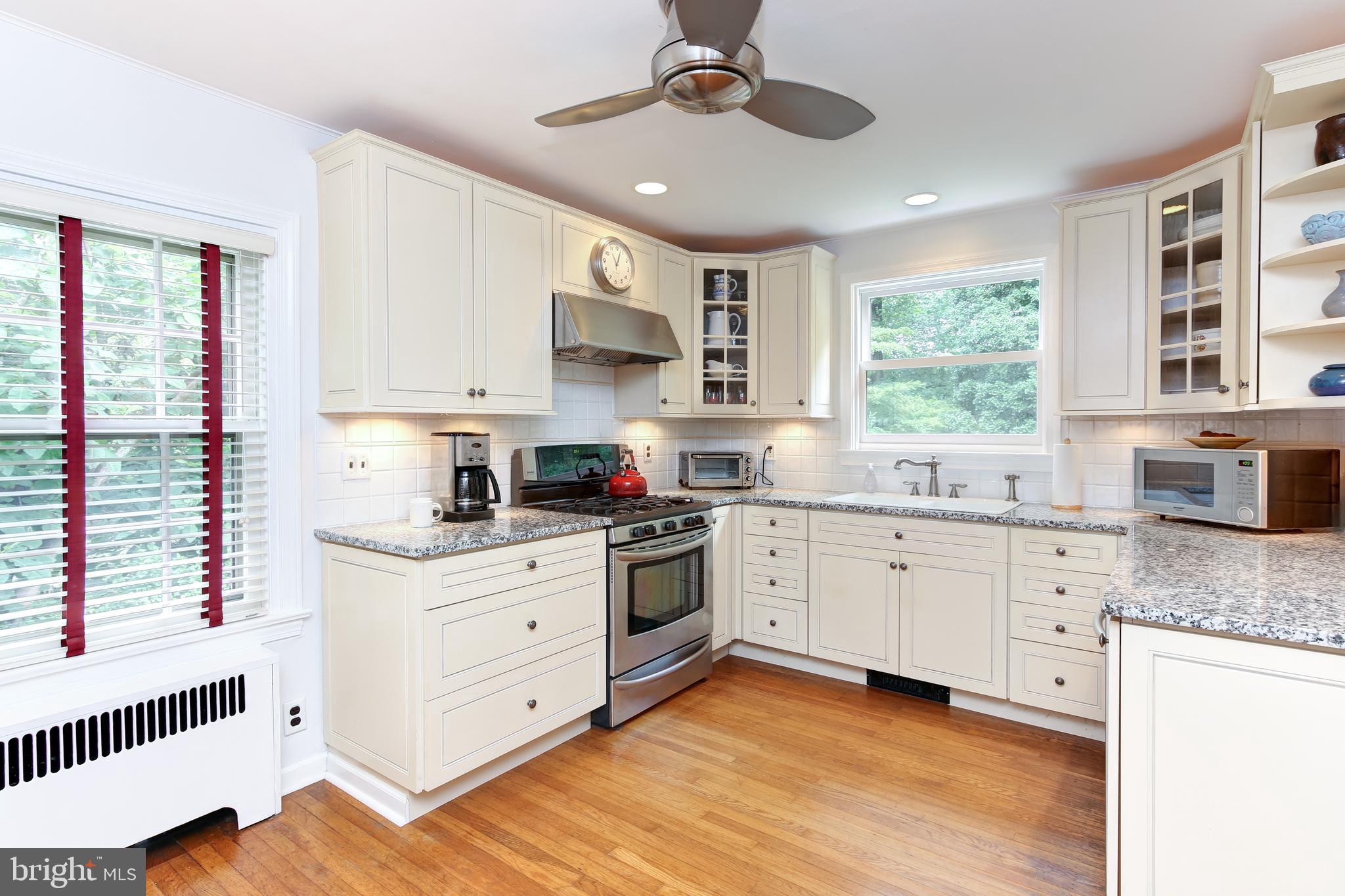 37 Green Valley Road Wallingford, PA 19086 - Photo 13 of 33