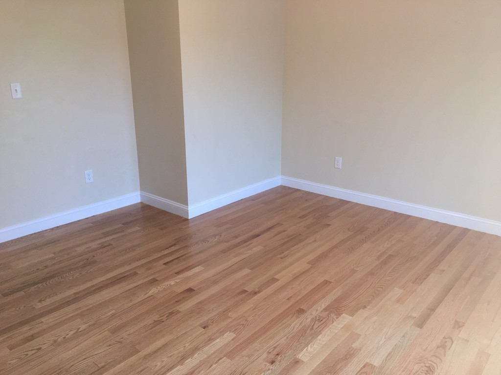 42 Glen Road Swampscott, MA 01907 - Photo 14 of 28 Gallery Image 14