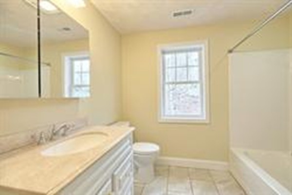42 Glen Road Swampscott, MA 01907 - Photo 19 of 28 Gallery Image 19