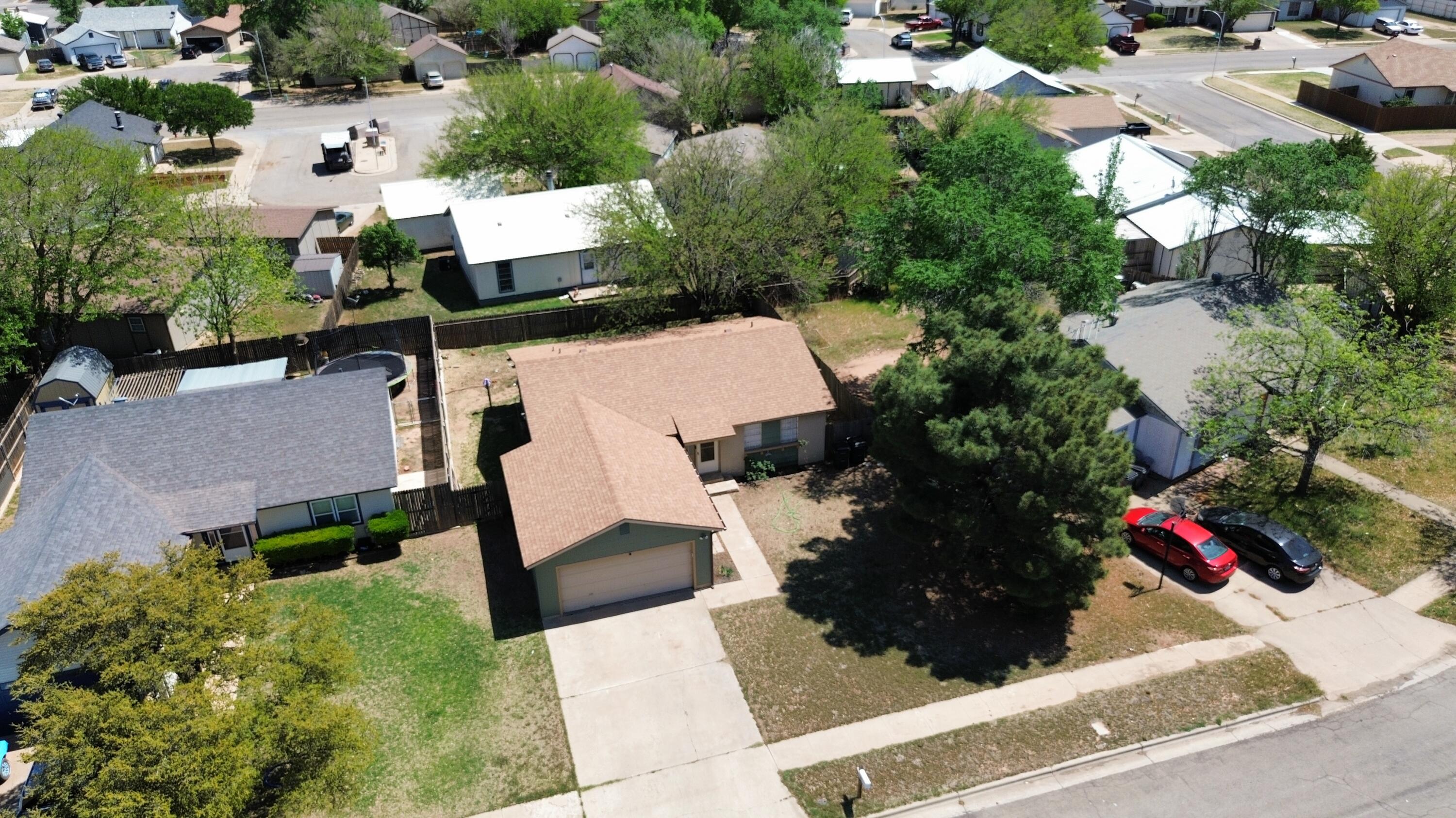 9203 Canton Avenue Lubbock, TX 79423 - Photo 21 of 27 dji_fly_20250410_135138_892_174483816290