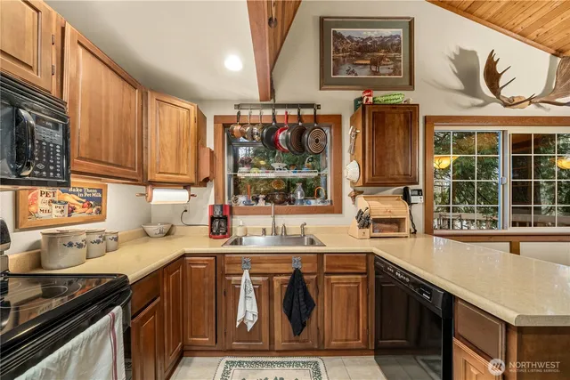 $551,000 | 17918 Corbin Road Southeast, Yelm, WA 98597