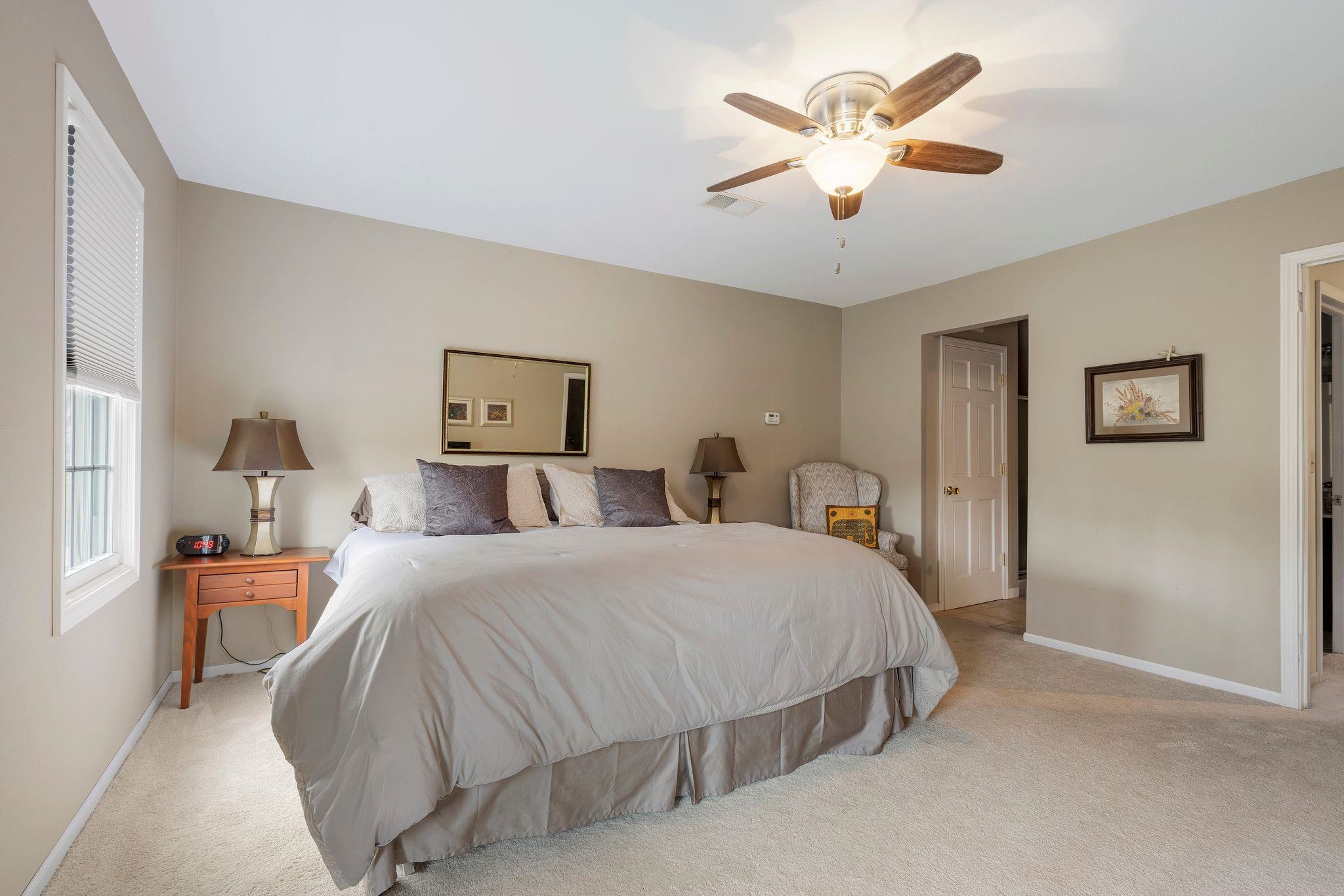 6570 Spring Creek Road Rockford, IL 61114 - Photo 18 of 43 Gallery Image 18