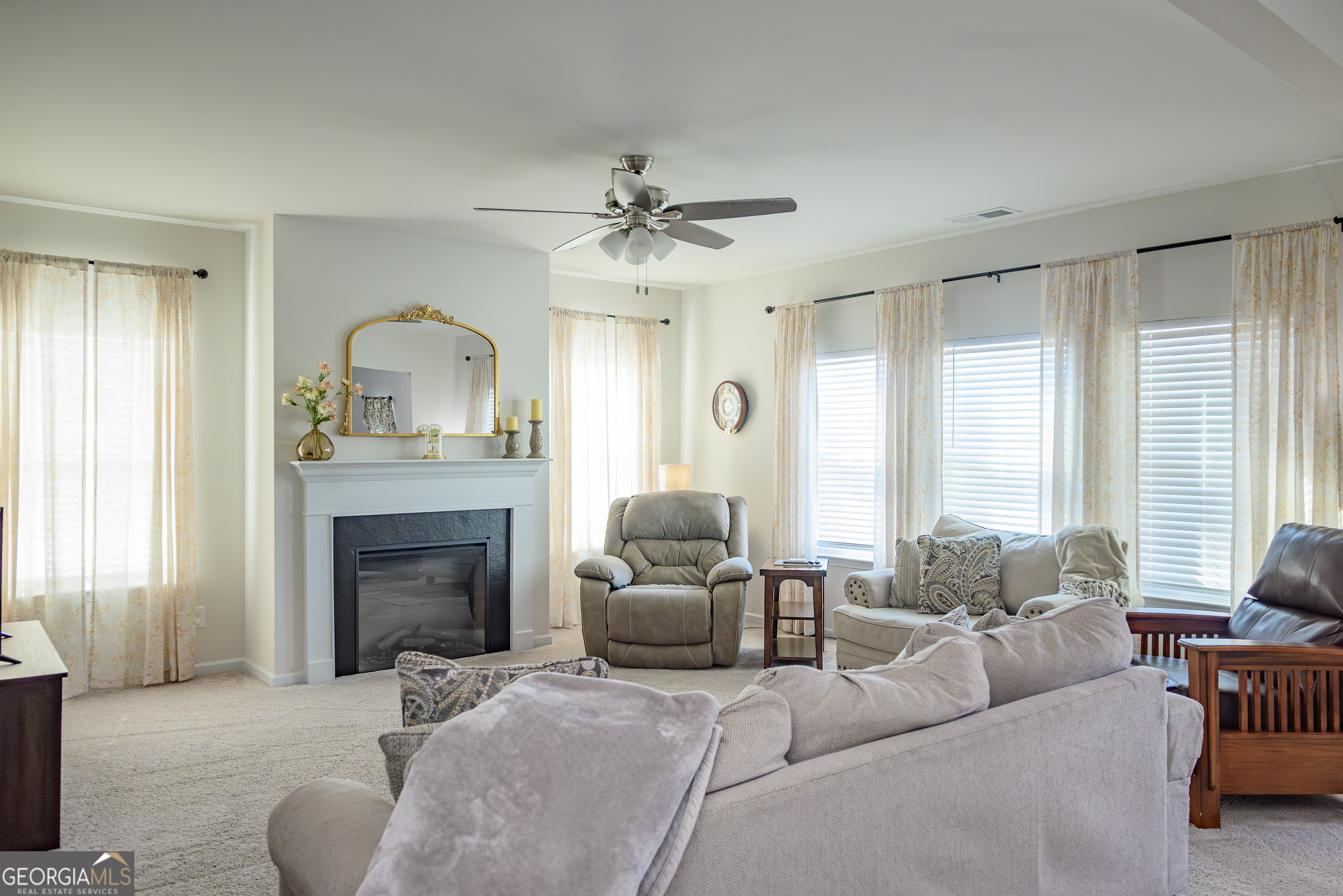 105 Royal Oak Drive Northeast Rome, GA 30165 - Photo 8 of 49