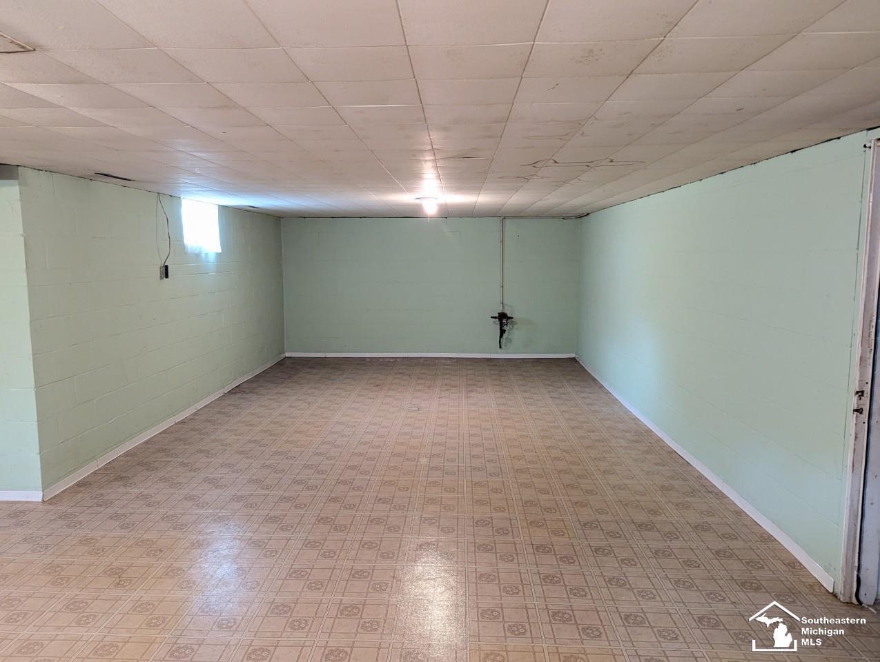 3585 Vivian Road Monroe, MI 48162 - Photo 27 of 32