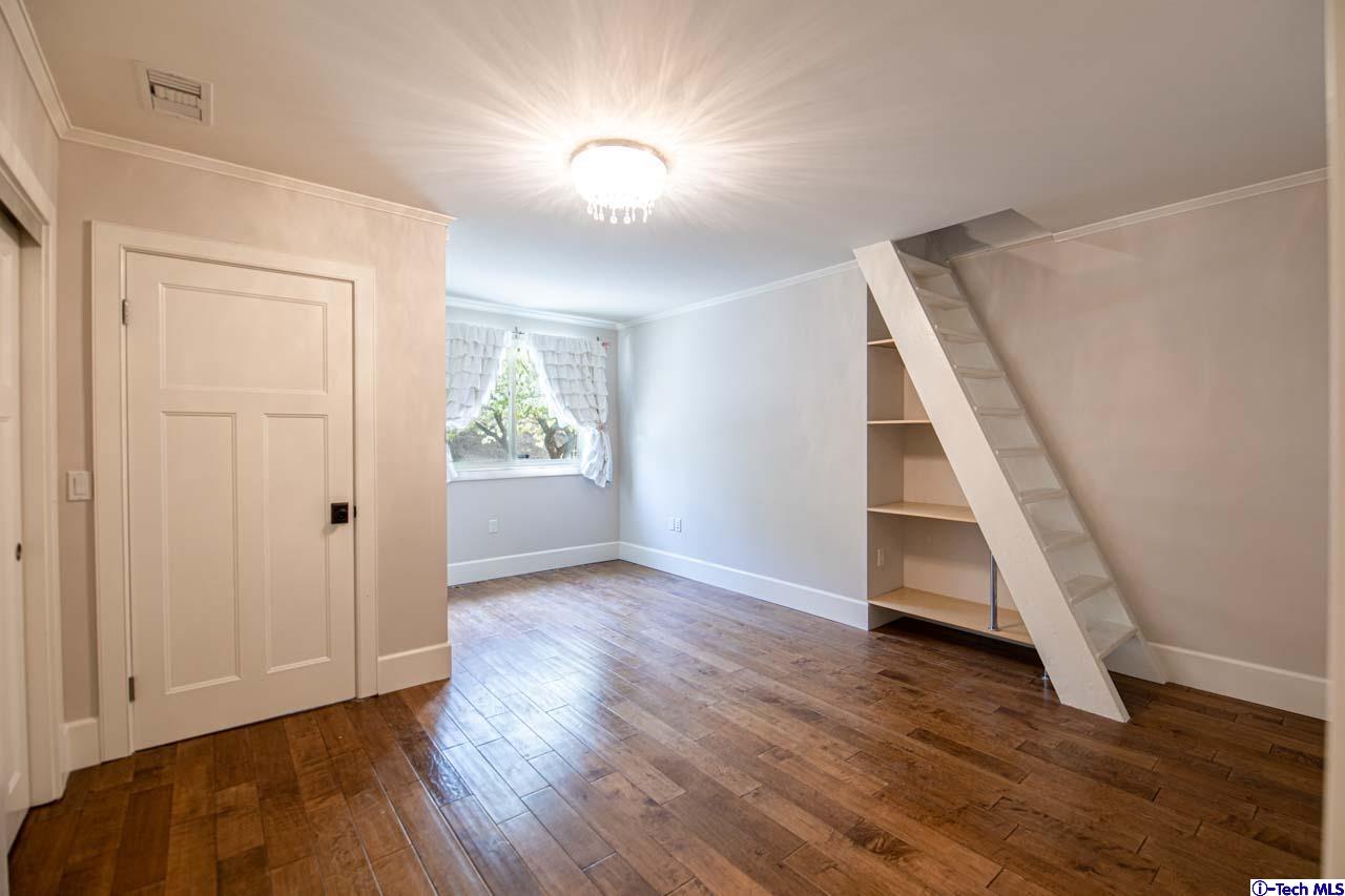 5525 Stardust Road La Canada Flintridge, CA 91011 - Photo 32 of 55