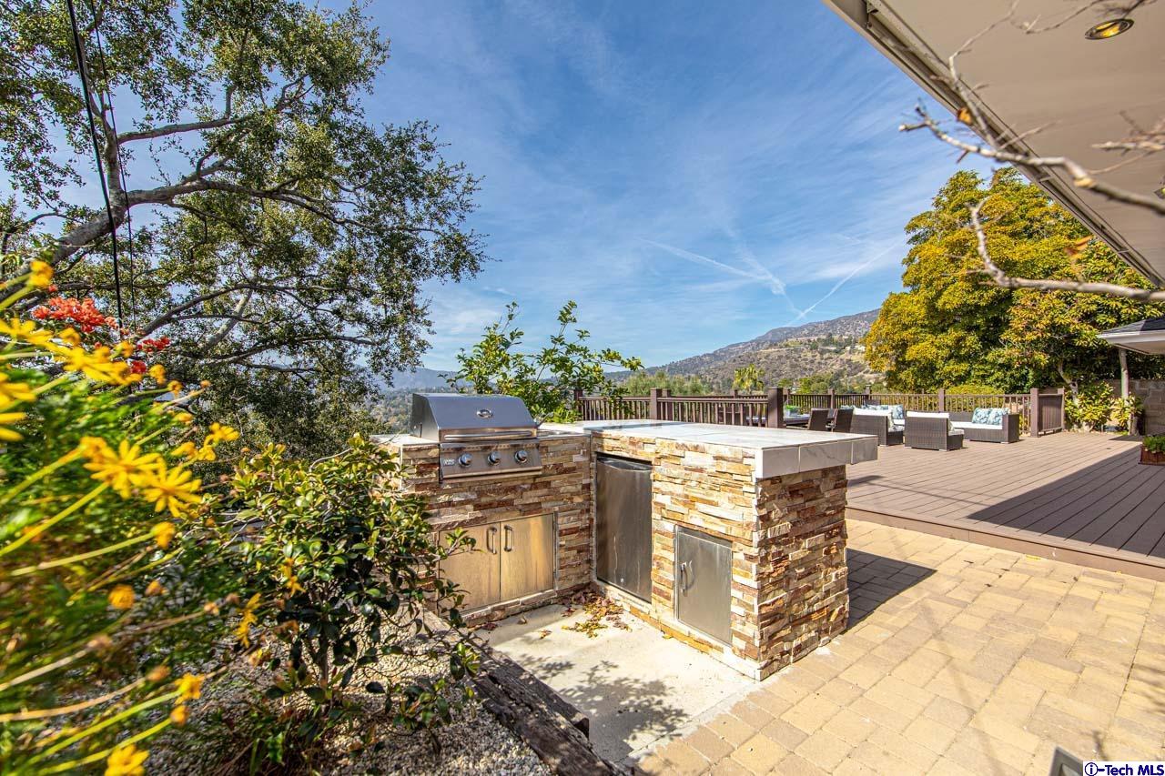 5525 Stardust Road La Canada Flintridge, CA 91011 - Photo 48 of 55