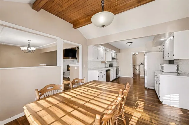 $258,000 | 4410 Rainbow Court, St. Joseph, MO 64506