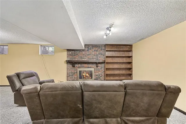 $258,000 | 4410 Rainbow Court, St. Joseph, MO 64506