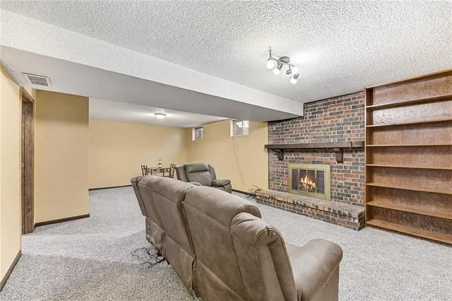 $258,000 | 4410 Rainbow Court, St. Joseph, MO 64506