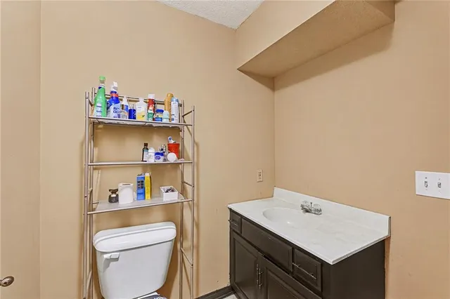 $258,000 | 4410 Rainbow Court, St. Joseph, MO 64506