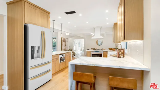 $2,499,000 | 4559 Morella Avenue, Studio City, CA 91607