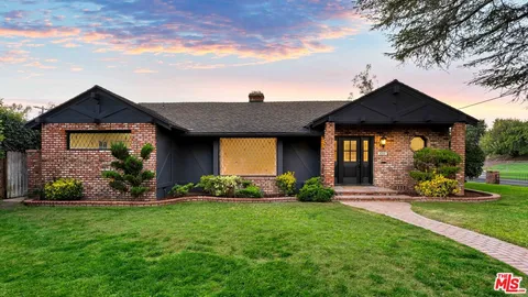 $2,399,000 | 4559 Morella Avenue, Studio City, CA 91607