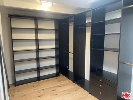 $2,399,000 | 4559 Morella Avenue, Studio City, CA 91607