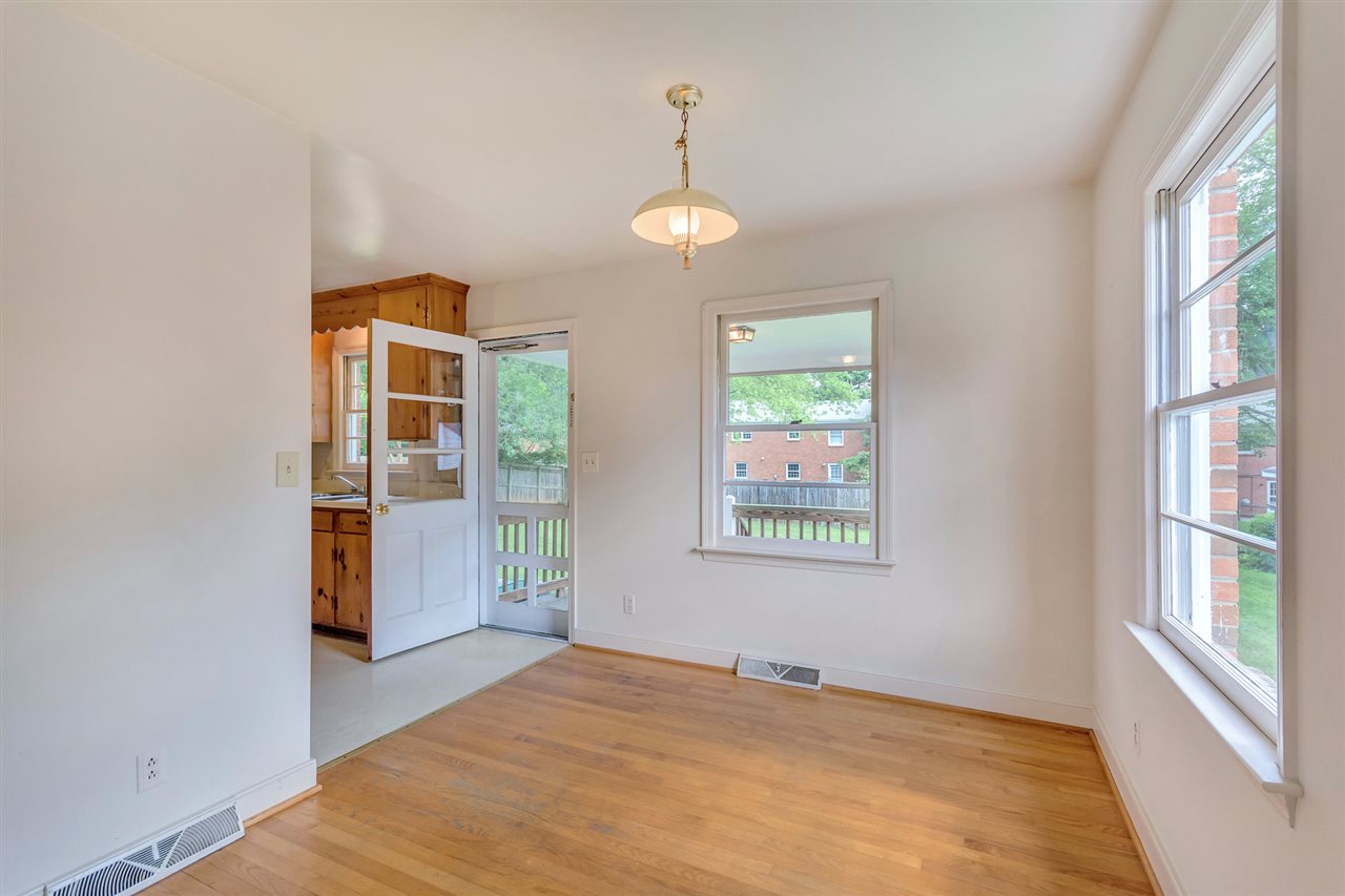 1419 Rutledge Avenue Charlottesville, VA 22903 - Photo 5 of 18 Gallery Image 5