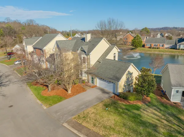 $430,000 | 1213 Bridgewater Lane, Chattanooga, TN 37405