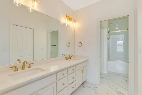 $430,000 | 1213 Bridgewater Lane, Chattanooga, TN 37405