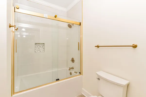 $430,000 | 1213 Bridgewater Lane, Chattanooga, TN 37405