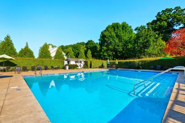$430,000 | 1213 Bridgewater Lane, Chattanooga, TN 37405