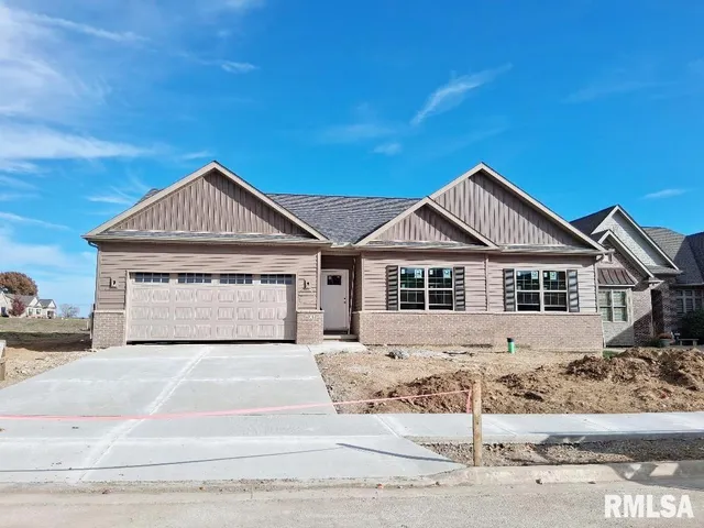 $409,900 | 8818 North Westpoint Court, Edwards, IL 61528