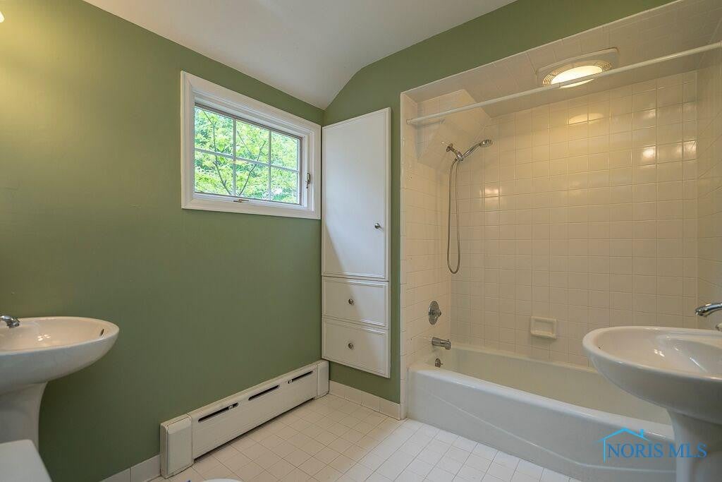 3743 Brookside Road Toledo, OH 43606 - Photo 19 of 25 Gallery Image 19