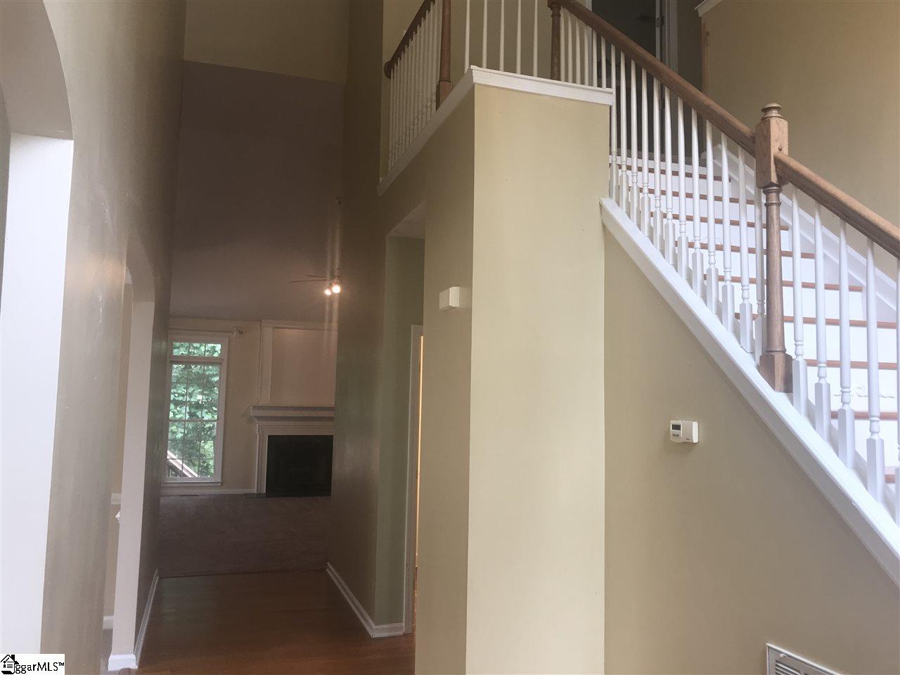 146 Timberleaf Drive Duncan, SC 29334 - Photo 4 of 25 Gallery Image 4