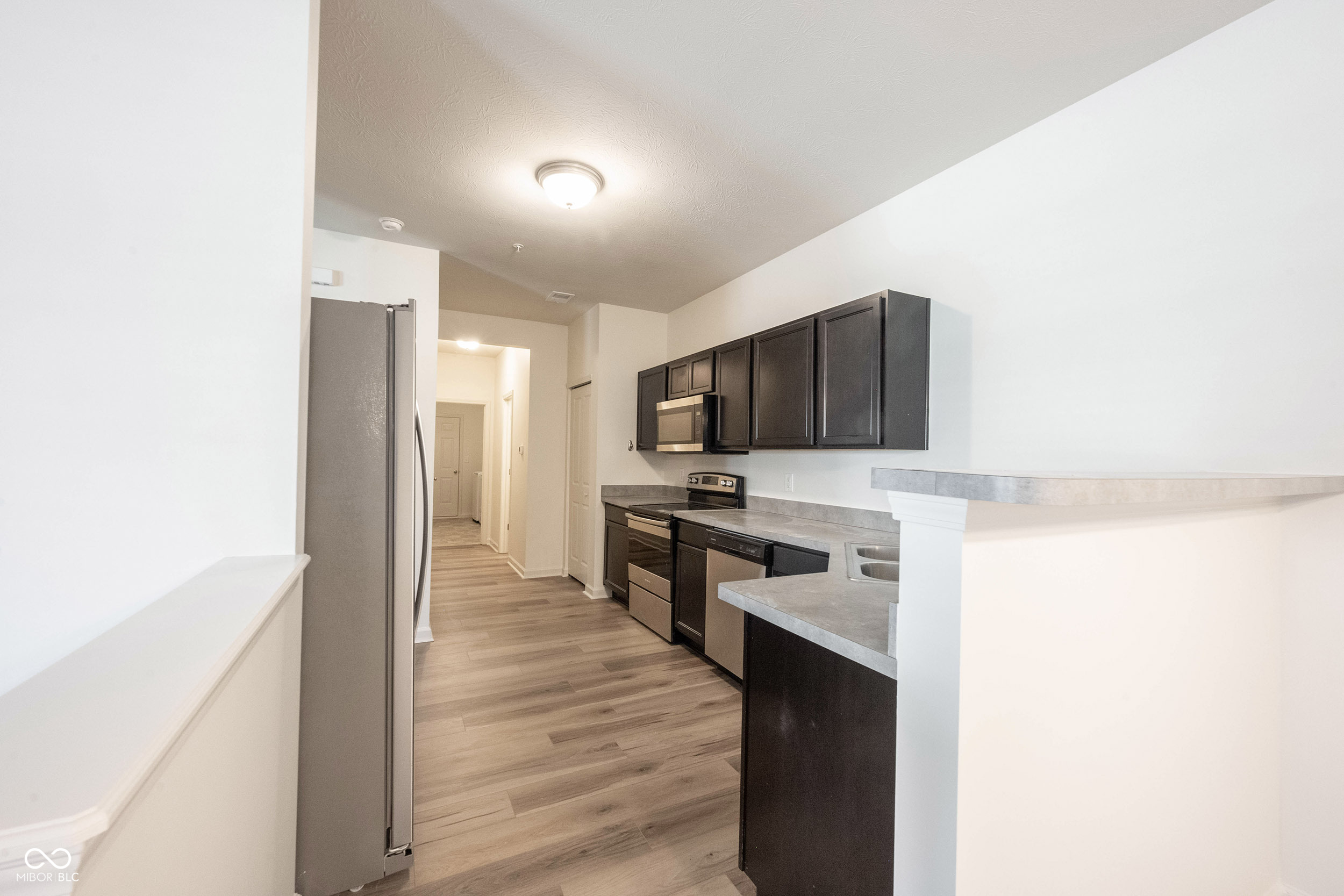 12015 Zircon Lane, Unit 900 Fishers, IN 46038 - Photo 11 of 34