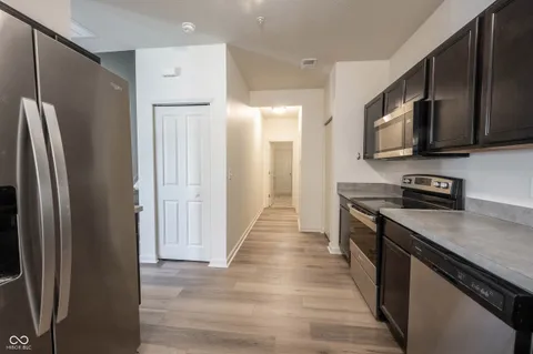 $1,700 | 12015 Zircon Lane, Unit 900, Fishers, IN 46038