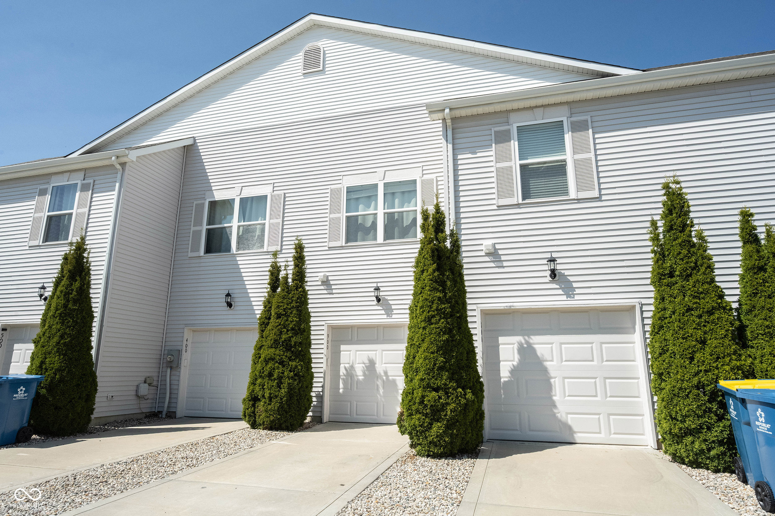 12015 Zircon Lane, Unit 900 Fishers, IN 46038 - Photo 2 of 34