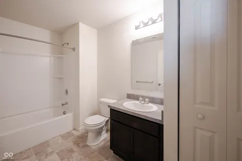 $1,700 | 12015 Zircon Lane, Unit 900, Fishers, IN 46038