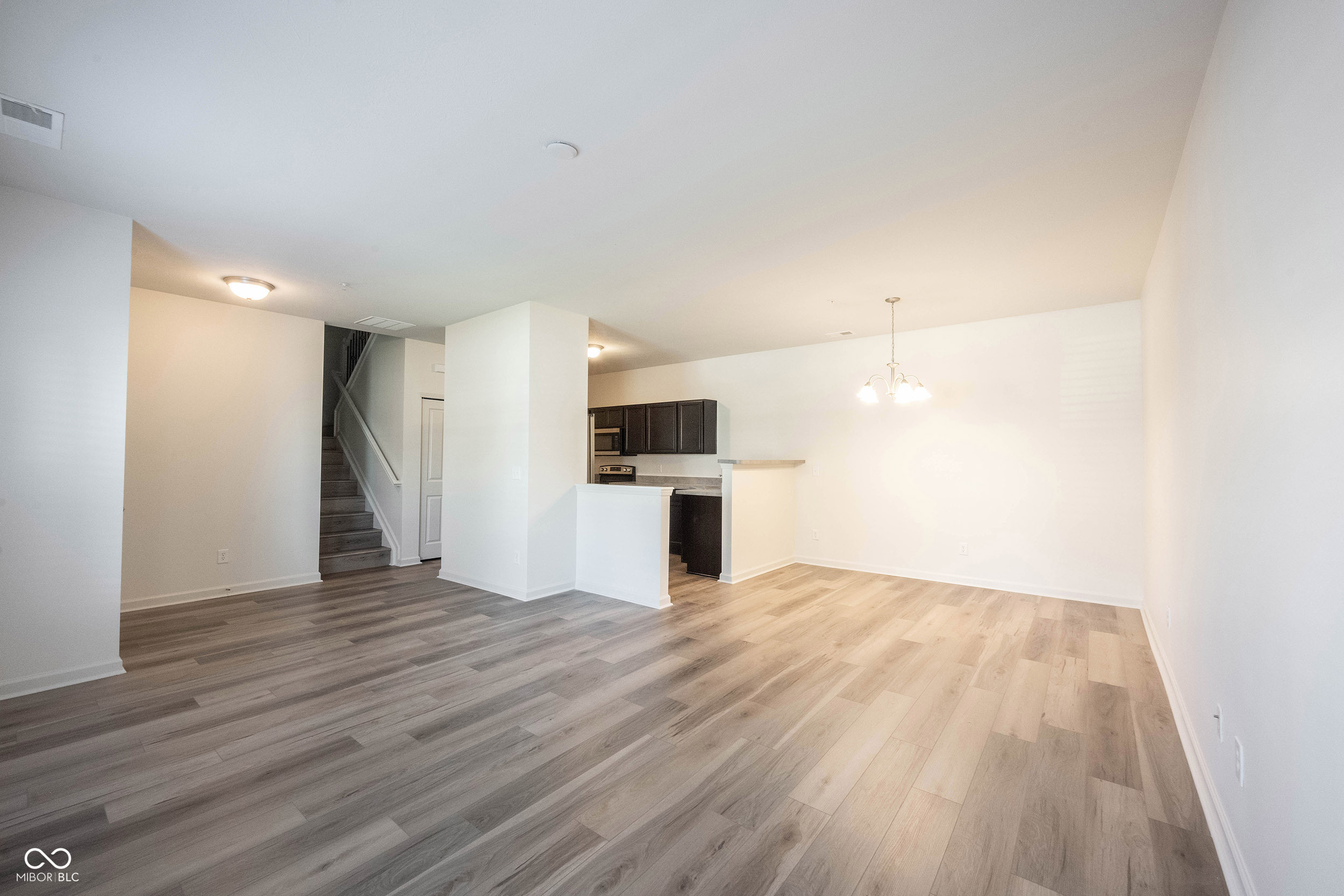 12015 Zircon Lane, Unit 900 Fishers, IN 46038 - Photo 8 of 34