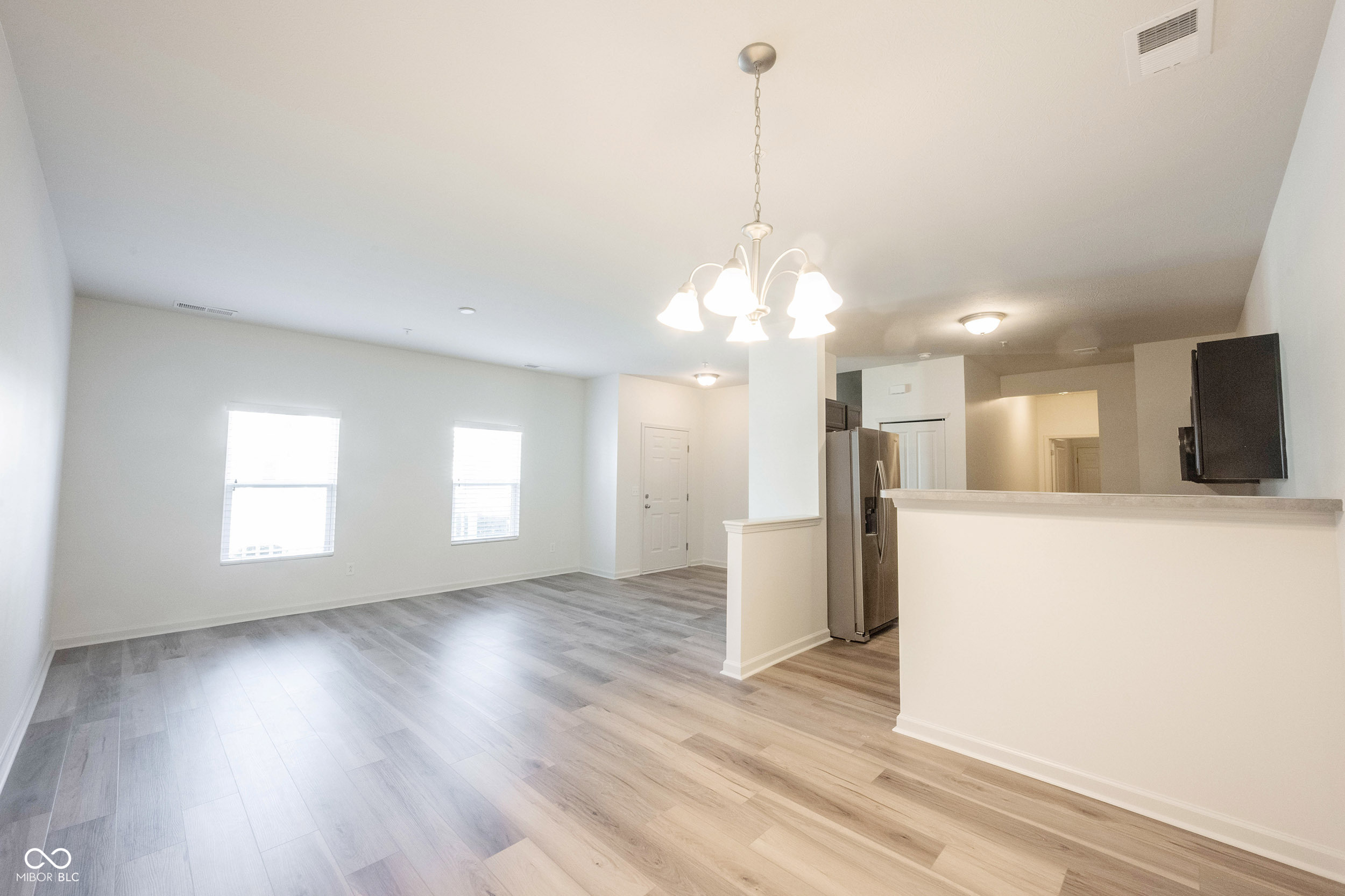 12015 Zircon Lane, Unit 900 Fishers, IN 46038 - Photo 10 of 34