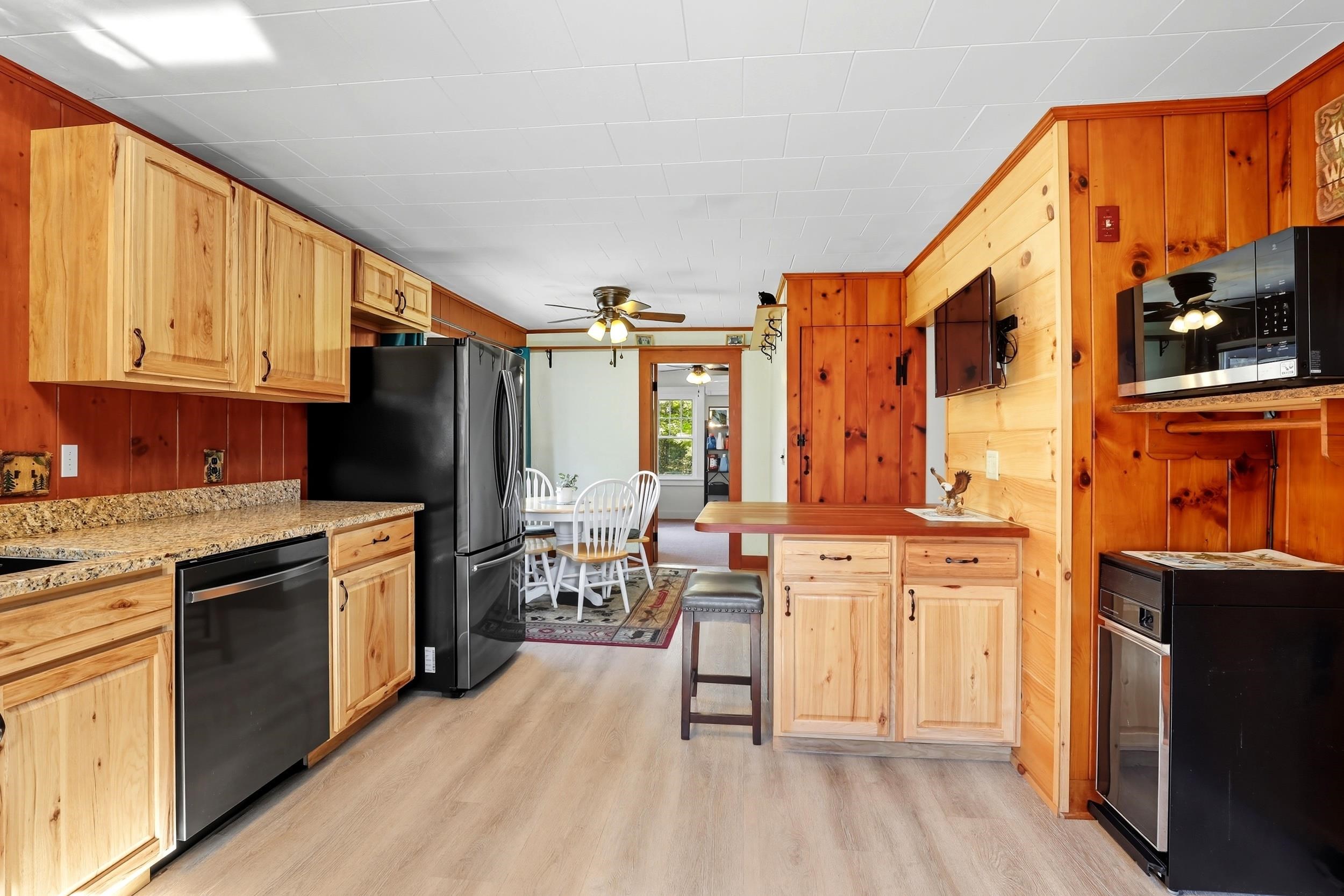 304 White Oaks Road Laconia, NH 03246 - Photo 8 of 48 Gallery Image 8