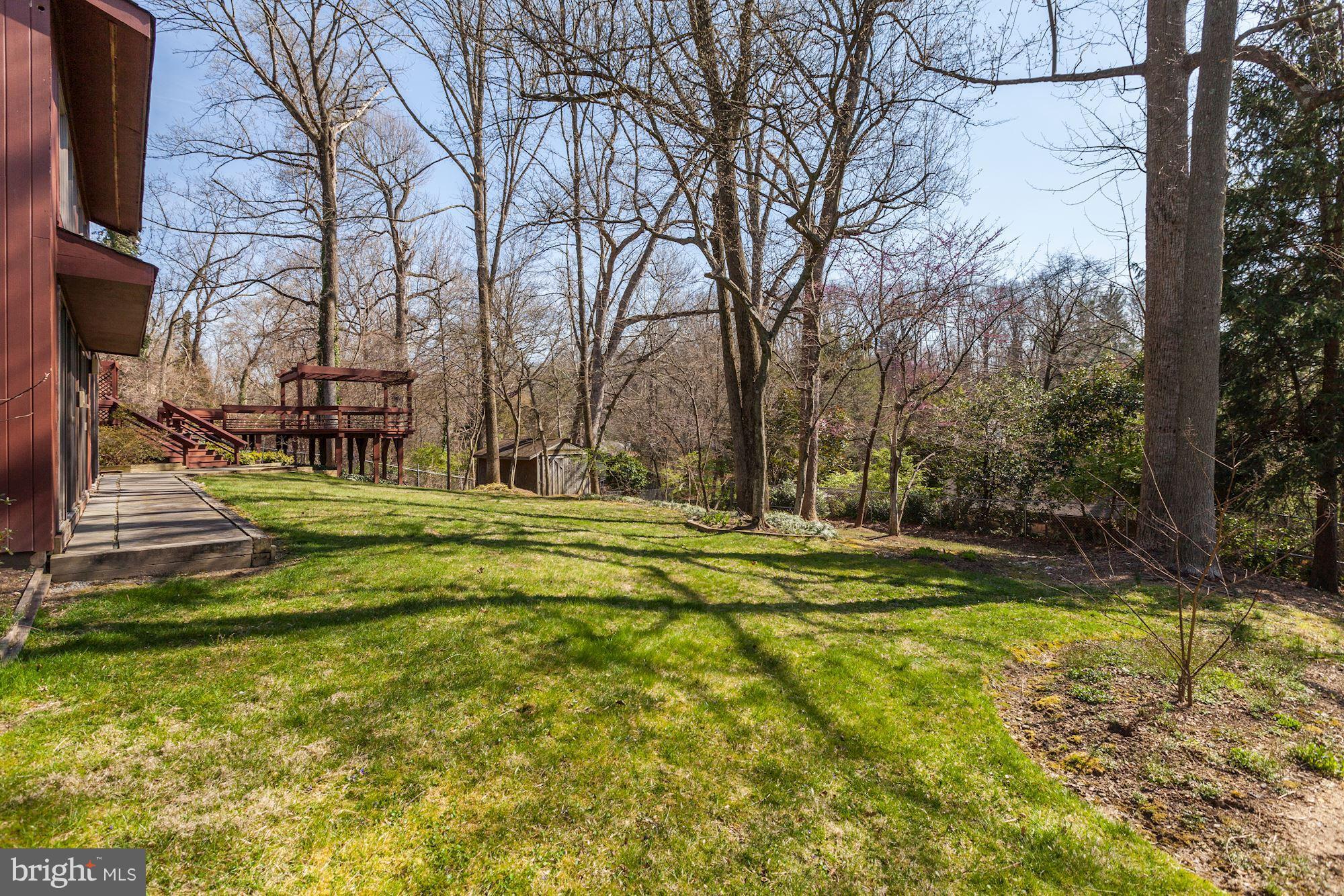 7130 River Road Bethesda, MD 20817 - Photo 27 of 30 View