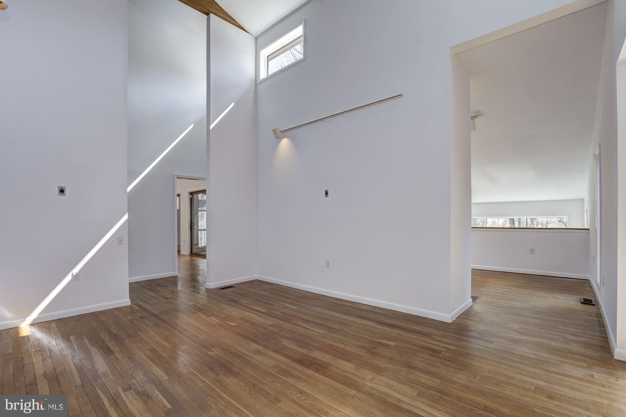 7130 River Road Bethesda, MD 20817 - Photo 6 of 30 Dining Room