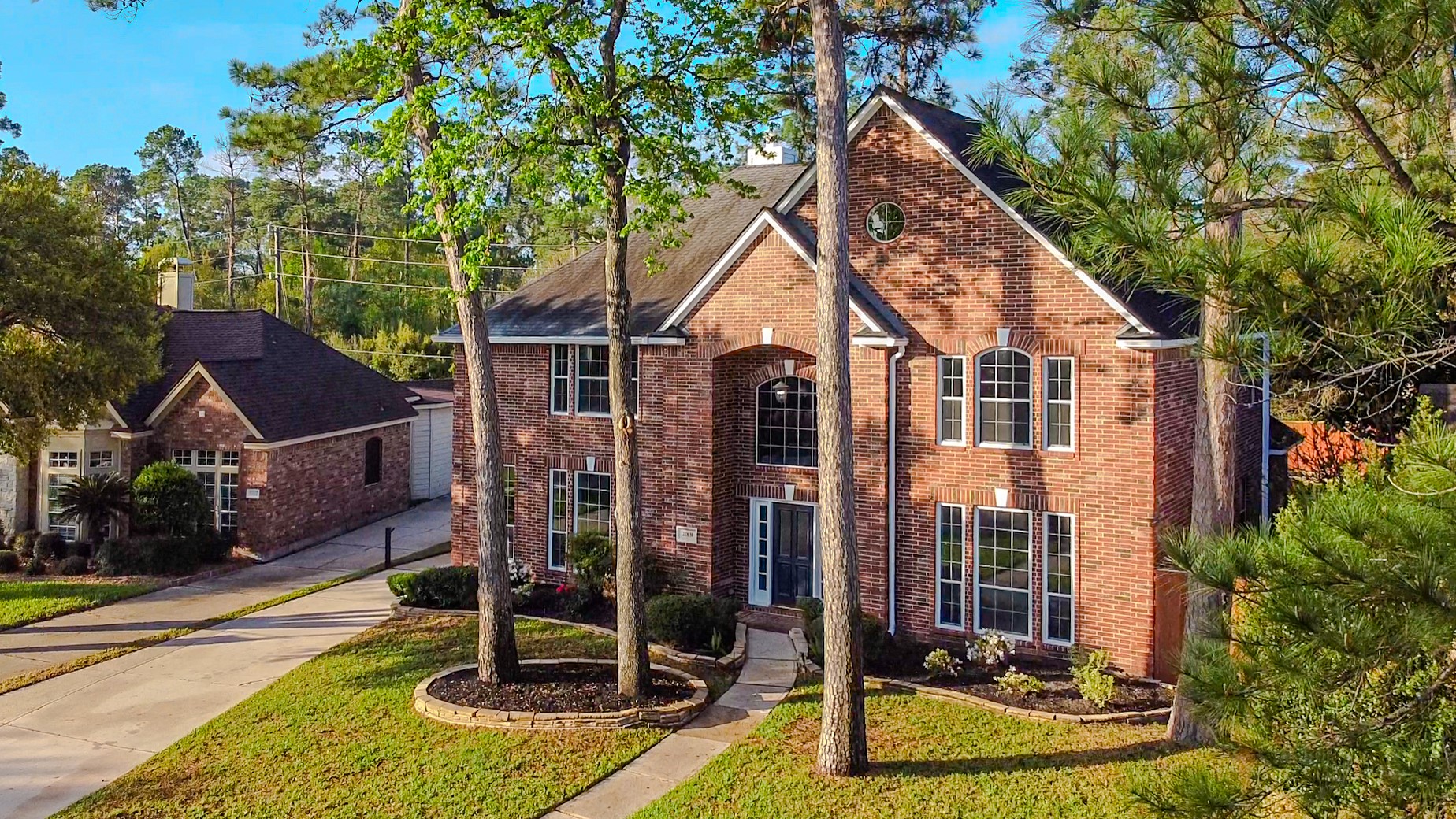 20131 Forest Drive Spring, TX 77388 - Photo 2 of 42