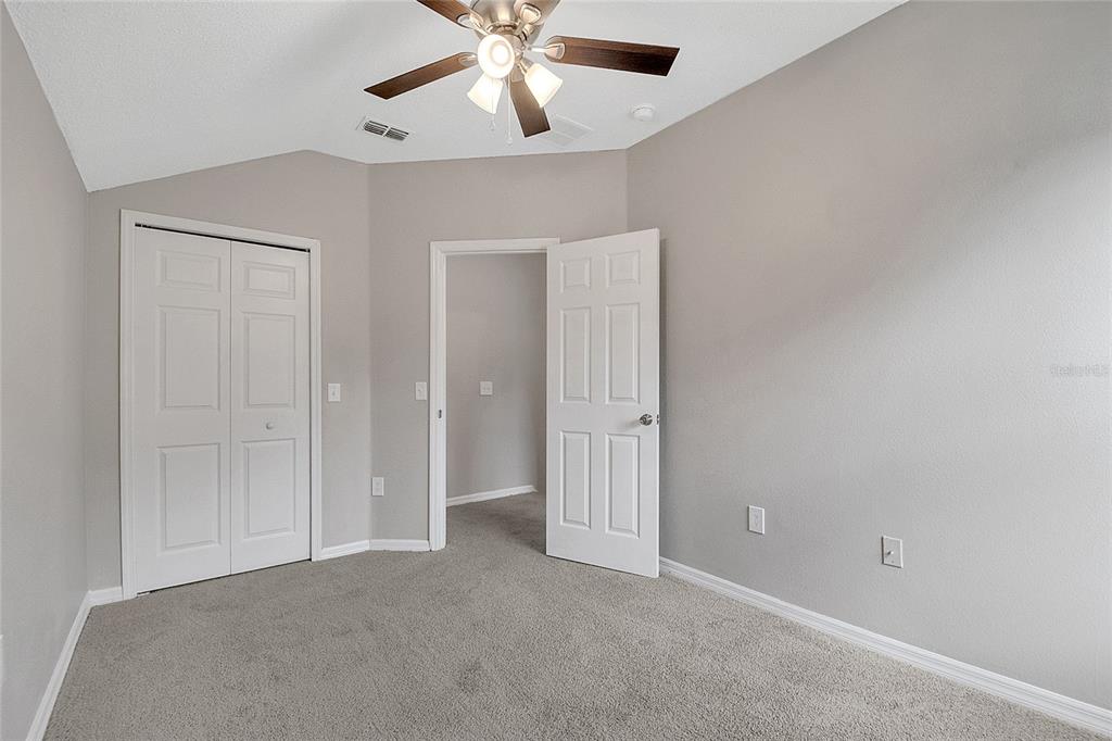 424 Royal Ridge Drive Davenport, FL 33837 - Photo 36 of 54