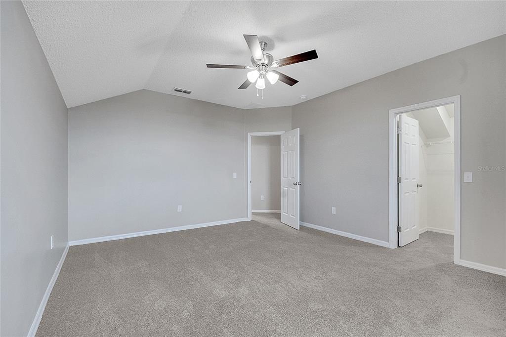 424 Royal Ridge Drive Davenport, FL 33837 - Photo 40 of 54