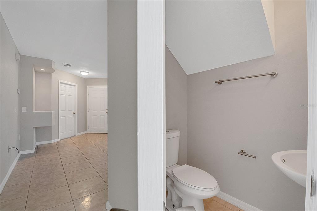 424 Royal Ridge Drive Davenport, FL 33837 - Photo 9 of 54