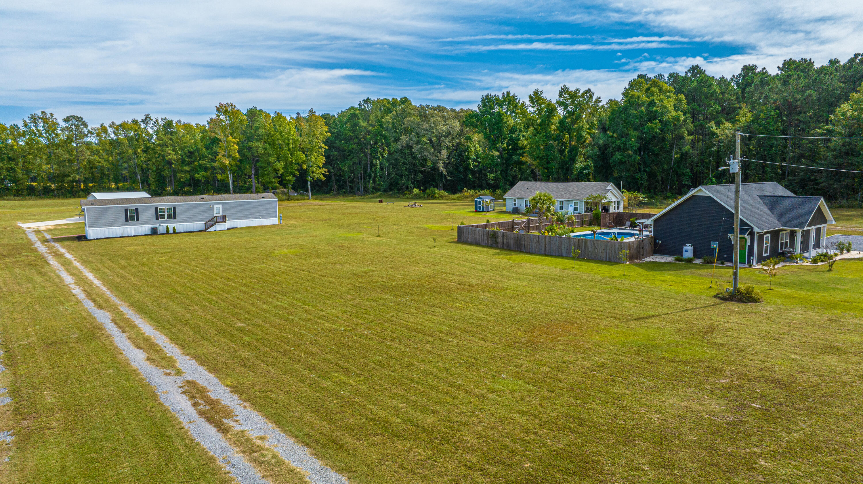 2542 Old Gilliard Road Ridgeville, SC 29472 - Photo 7 of 51 Exterior