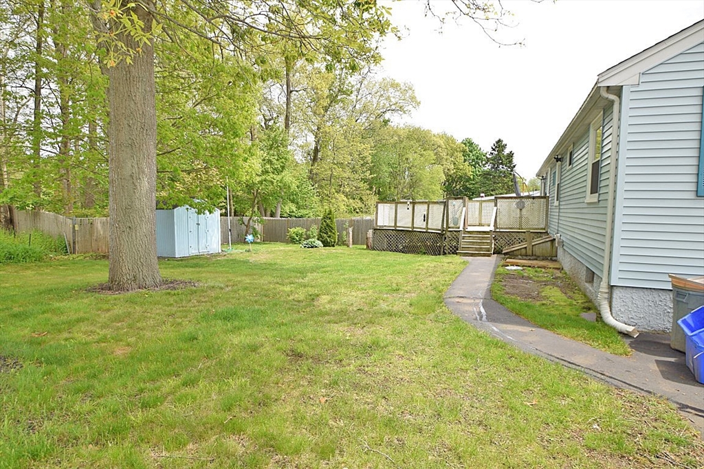 38 Bartlett Road Randolph, MA 02368 - Photo 8 of 28