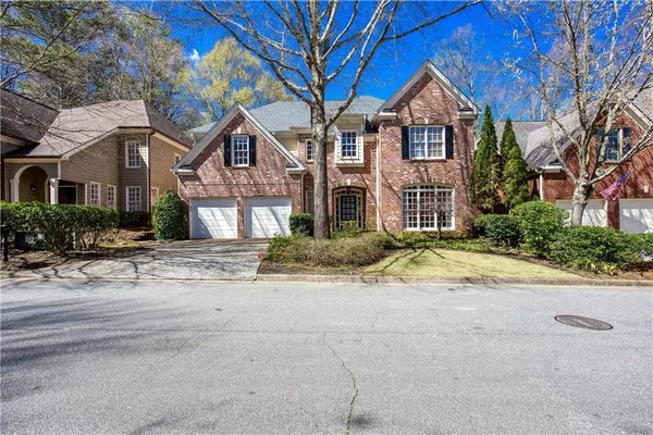 $5,500 | 3206 Windsor Lake Drive Northeast, Atlanta, GA 30319