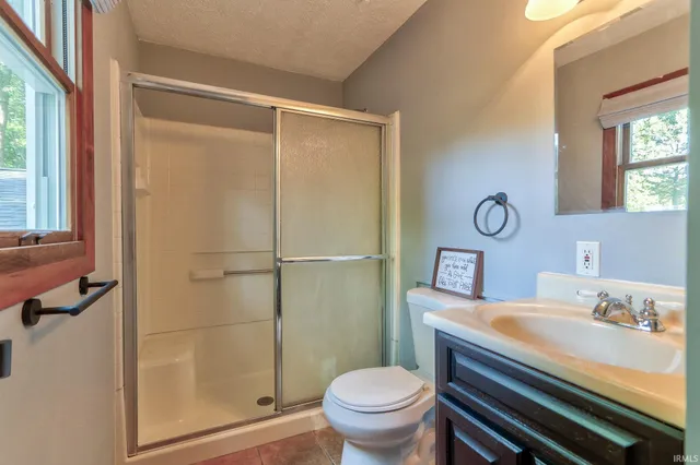 $299,900 | 9301 County Road 250 North, Wadesville, IN 47638