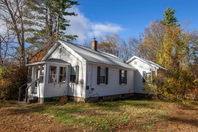 $199,000 | 1252 Bearcamp Highway, Tamworth, NH 03883