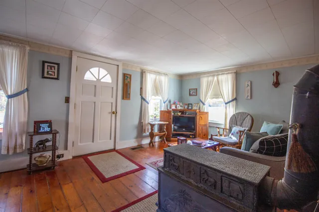 $199,000 | 1252 Bearcamp Highway, Tamworth, NH 03883