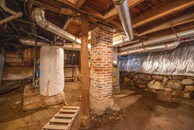 $199,000 | 1252 Bearcamp Highway, Tamworth, NH 03883