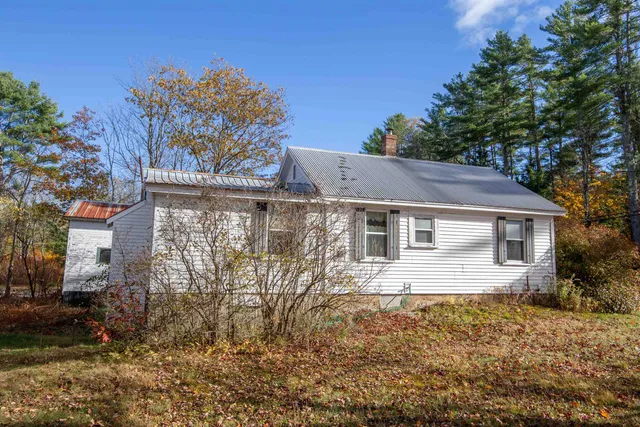 $199,000 | 1252 Bearcamp Highway, Tamworth, NH 03883