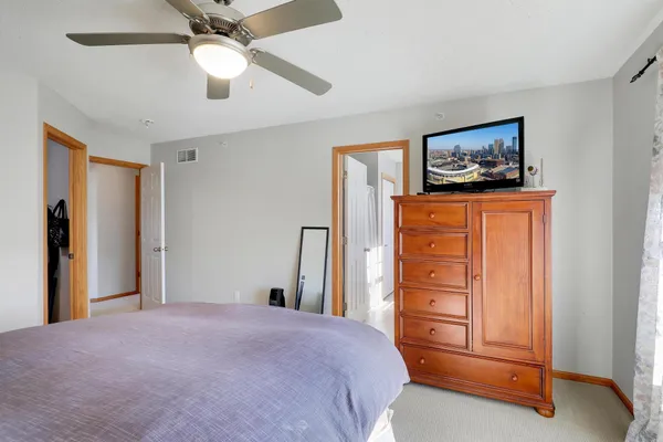 $294,000 | 1648 White Pine Way, Unit D, Carver, MN 55315
