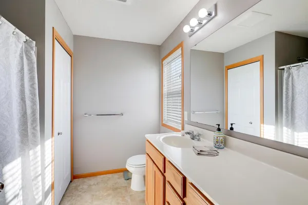 $294,000 | 1648 White Pine Way, Unit D, Carver, MN 55315