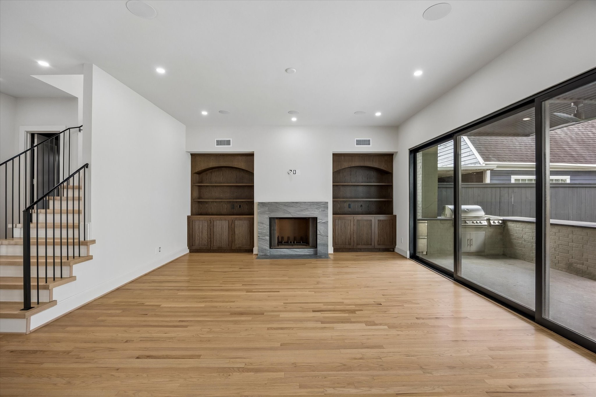 2320 North Boulevard Houston, TX 77098 - Photo 13 of 43